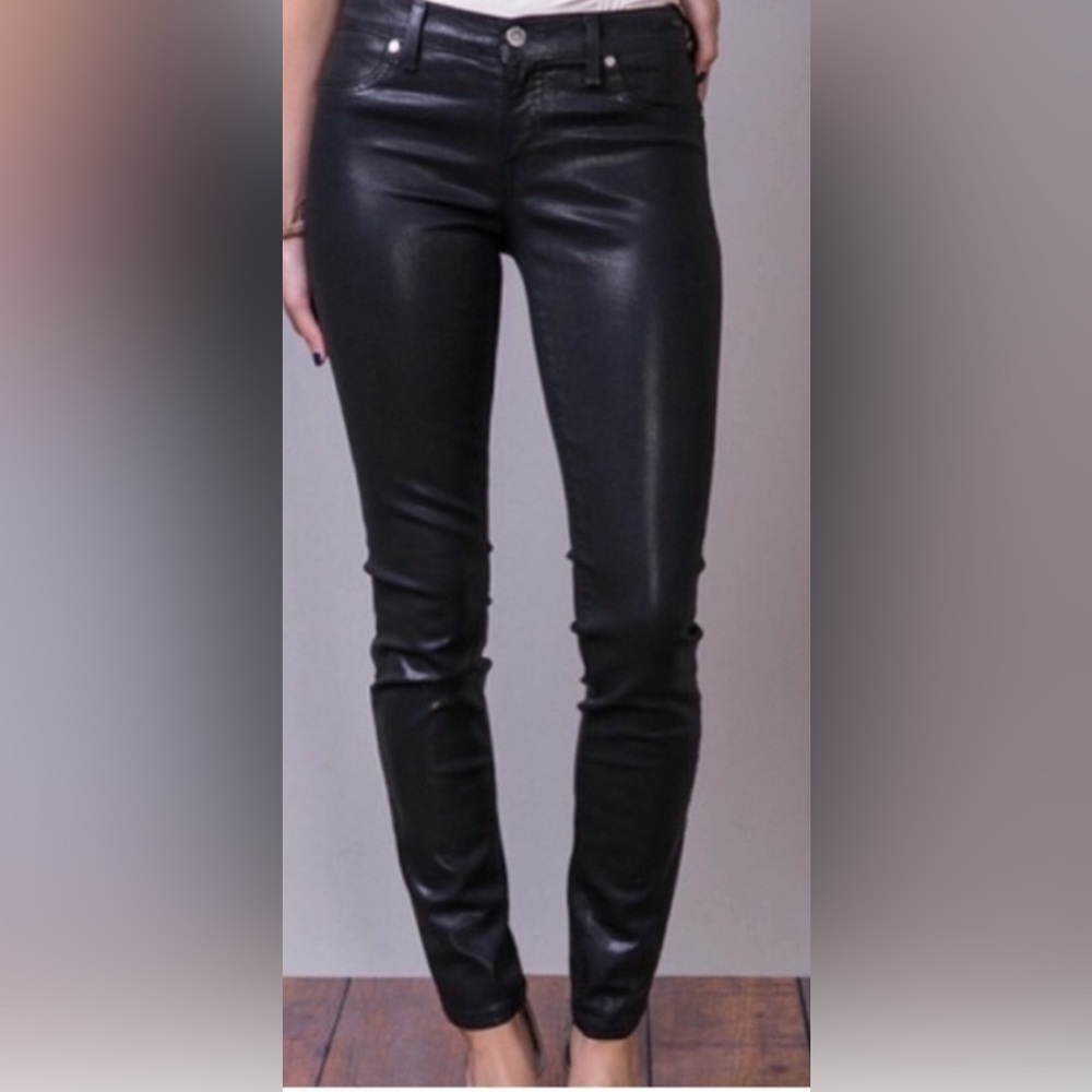 NEW…Henry and Belle Lila Skinny Ankle Zipper  Black Coated Jeans